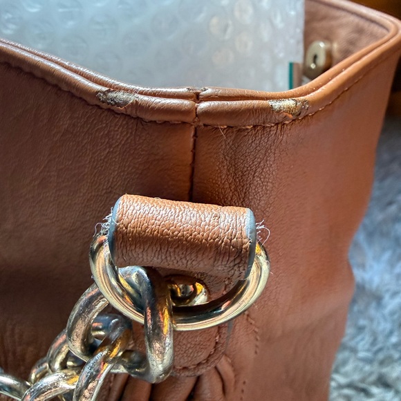 Jessica Simpson Camile Convertible Hobo Bag. Shoulder or crossbody style - Picture 9 of 9